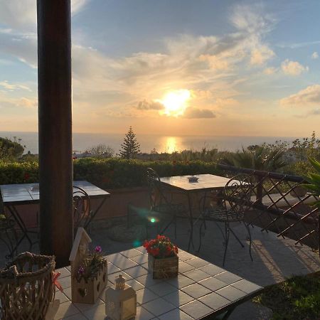 La Terrazzina Sul Tramonto Bed & Breakfast Forio di Ischia Екстериор снимка