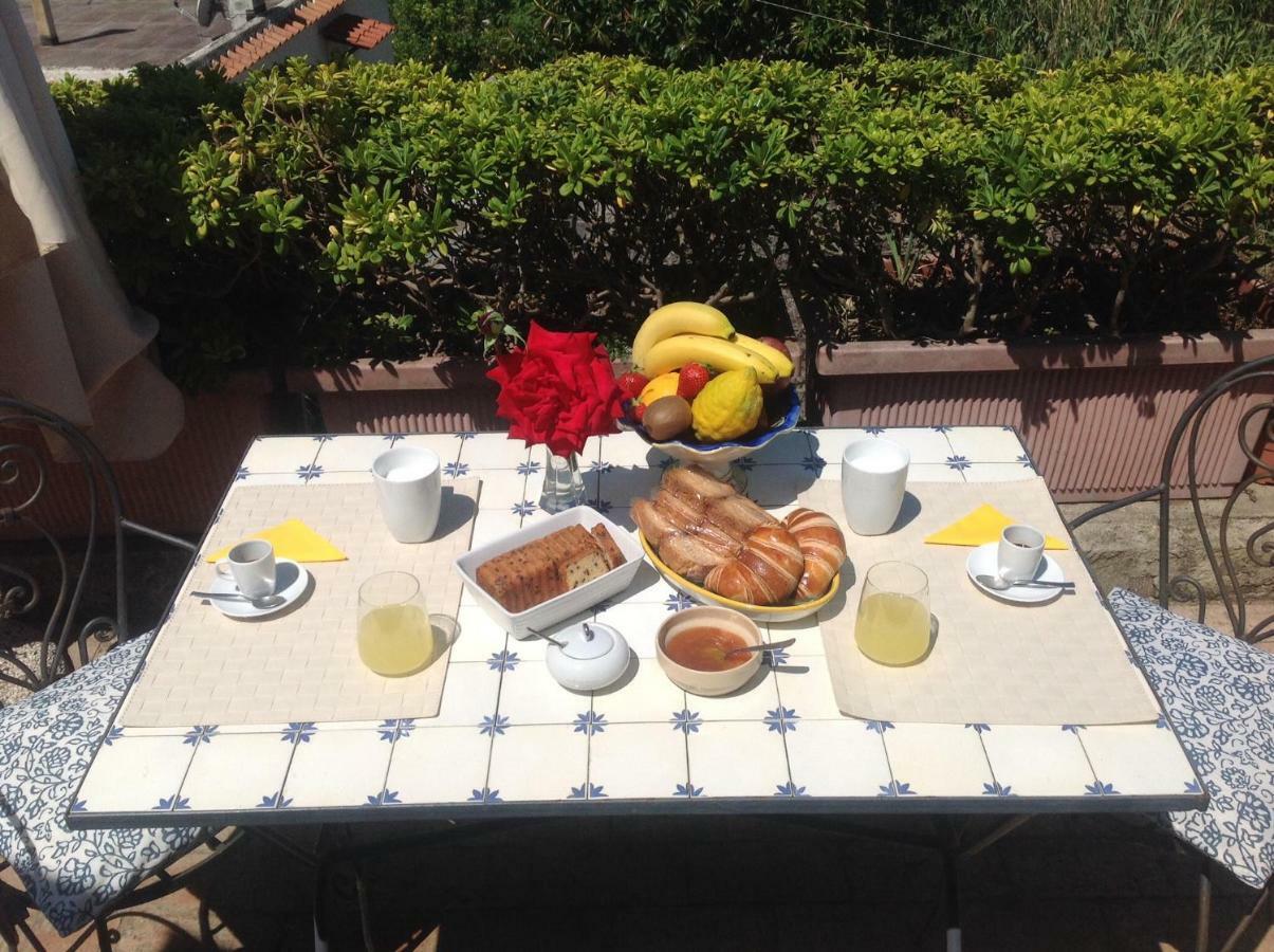 La Terrazzina Sul Tramonto Bed & Breakfast Forio di Ischia Екстериор снимка
