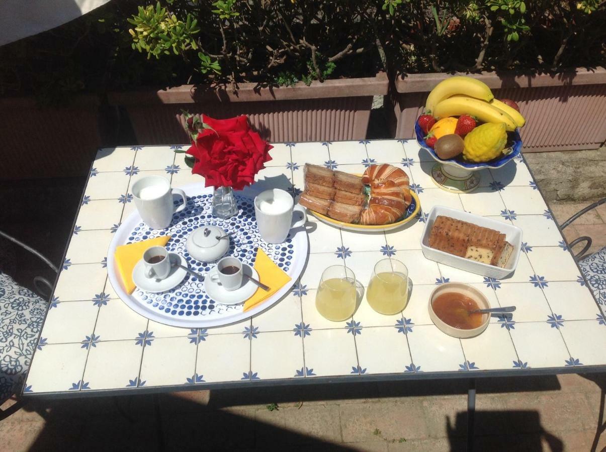 La Terrazzina Sul Tramonto Bed & Breakfast Forio di Ischia Екстериор снимка