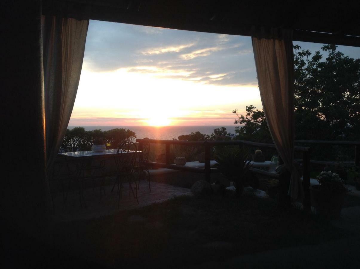 La Terrazzina Sul Tramonto Bed & Breakfast Forio di Ischia Екстериор снимка
